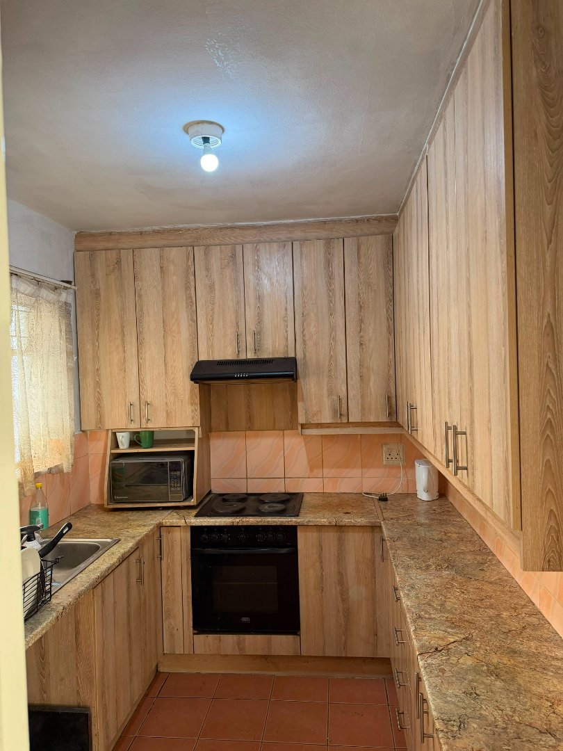 1 Bedroom Property for Sale in Gardens Western Cape